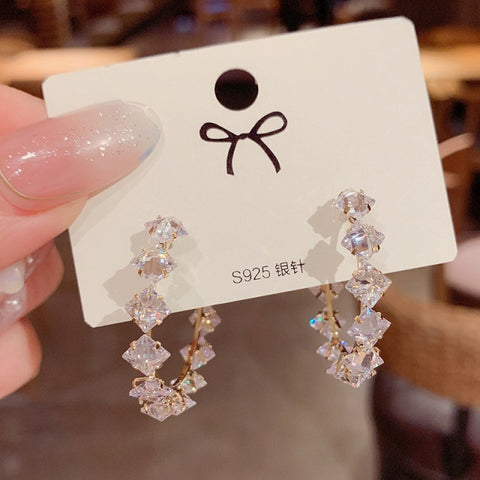 New Fashion Korean Oversized White Pearl Drop Earrings for Women.