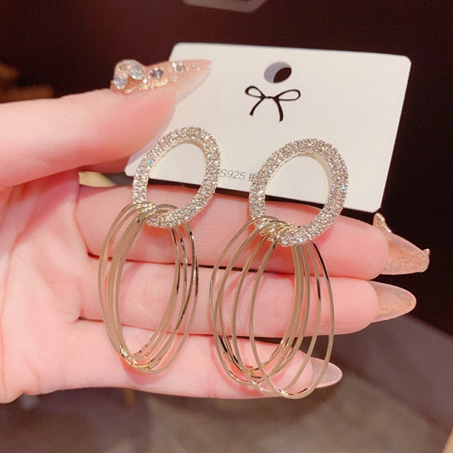 New Fashion Korean Oversized White Pearl Drop Earrings for Women.