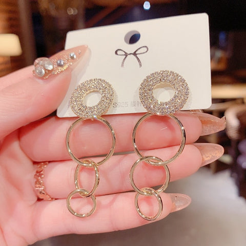 New Fashion Korean Oversized White Pearl Drop Earrings for Women.