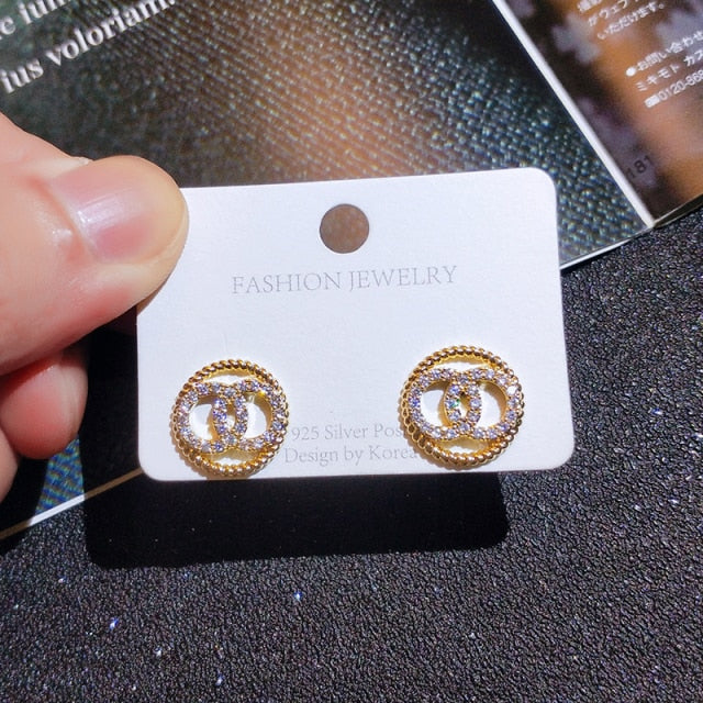 New Fashion Korean Oversized White Pearl Drop Earrings for Women.