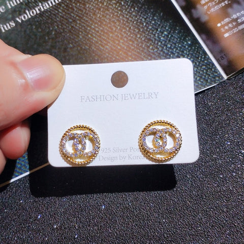 New Fashion Korean Oversized White Pearl Drop Earrings for Women.