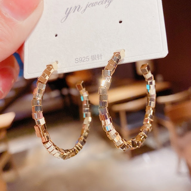 New Fashion Korean Oversized White Pearl Drop Earrings for Women.